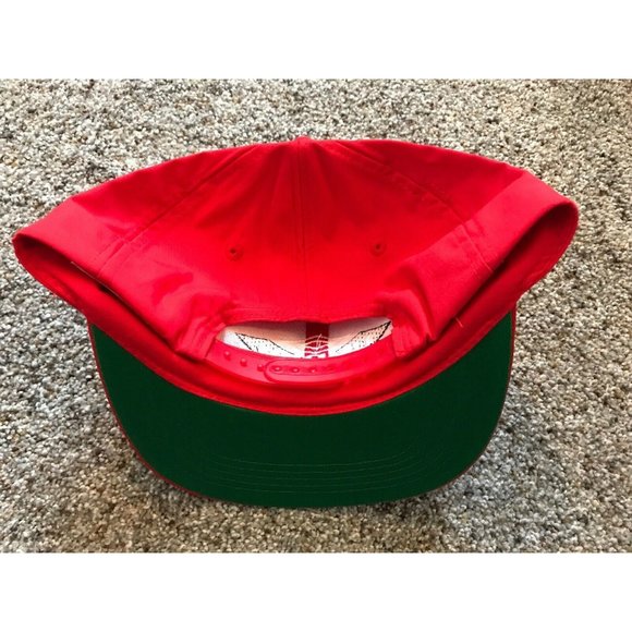 Vintage 90's Deadstock Umbro Soccer Red Adjustable Snapback Hat Cap OSFA Nylon - Picture 3 of 7